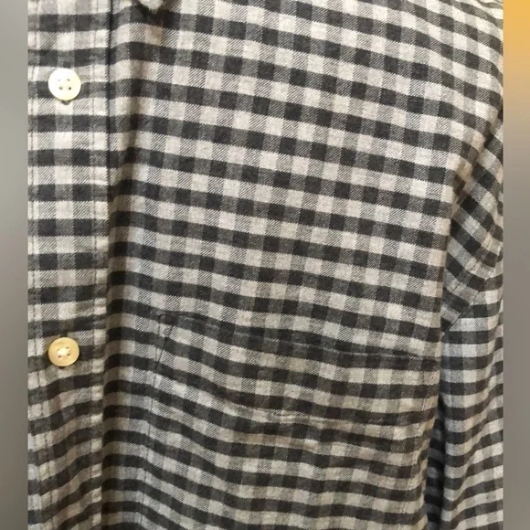 H & M Logo Men’s 100% Grey & Blk Plaid Casual Button Down Shirt Size XL NWT - Picture 3 of 14